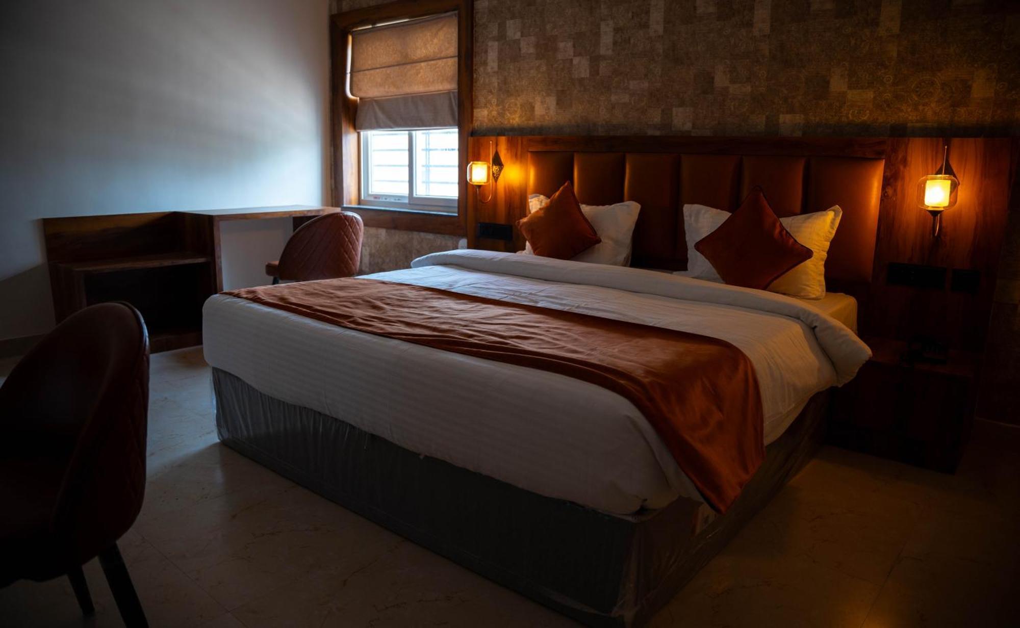 Hotel Orange Bhubaneswar Exteriör bild