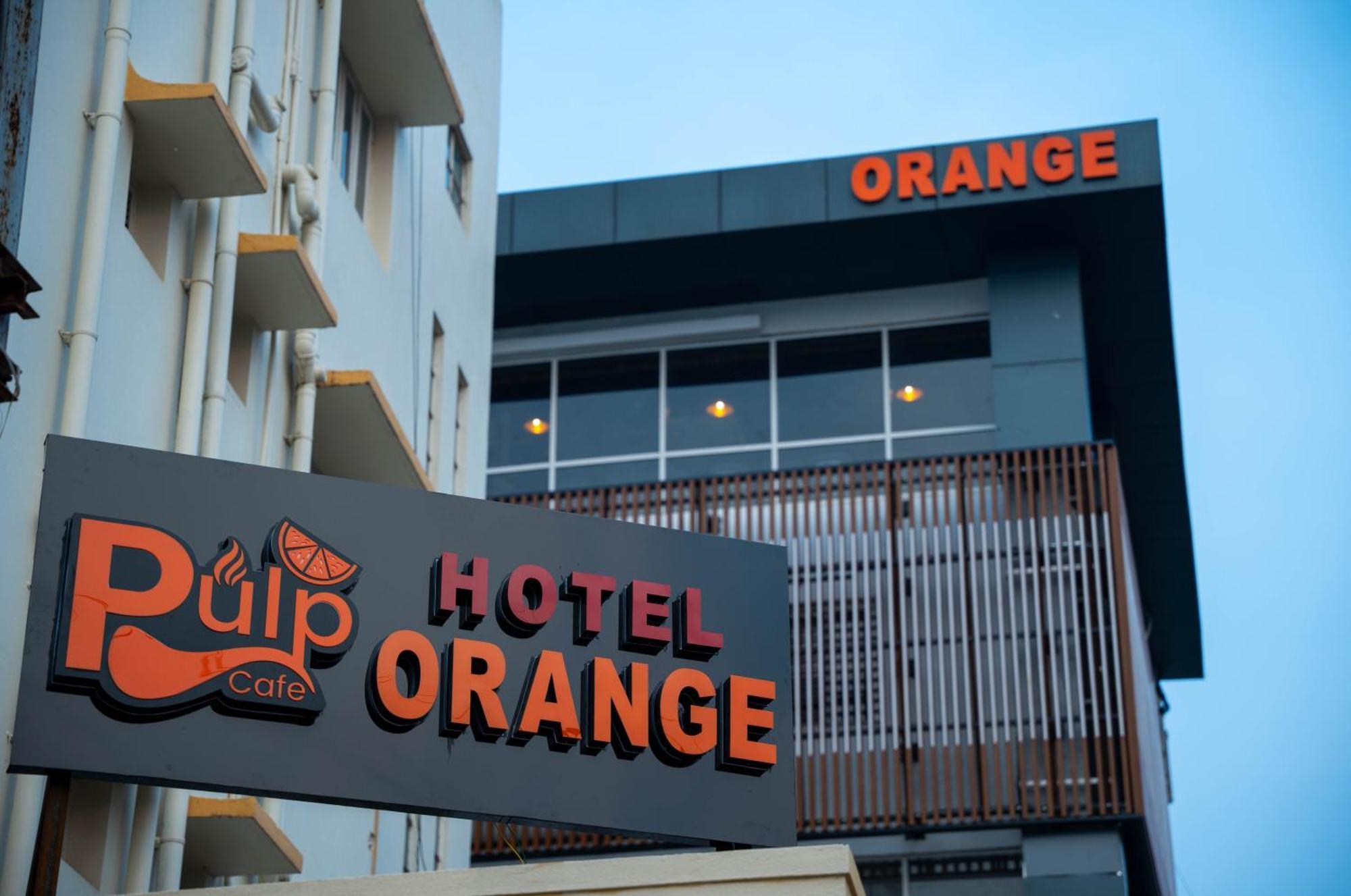 Hotel Orange Bhubaneswar Exteriör bild