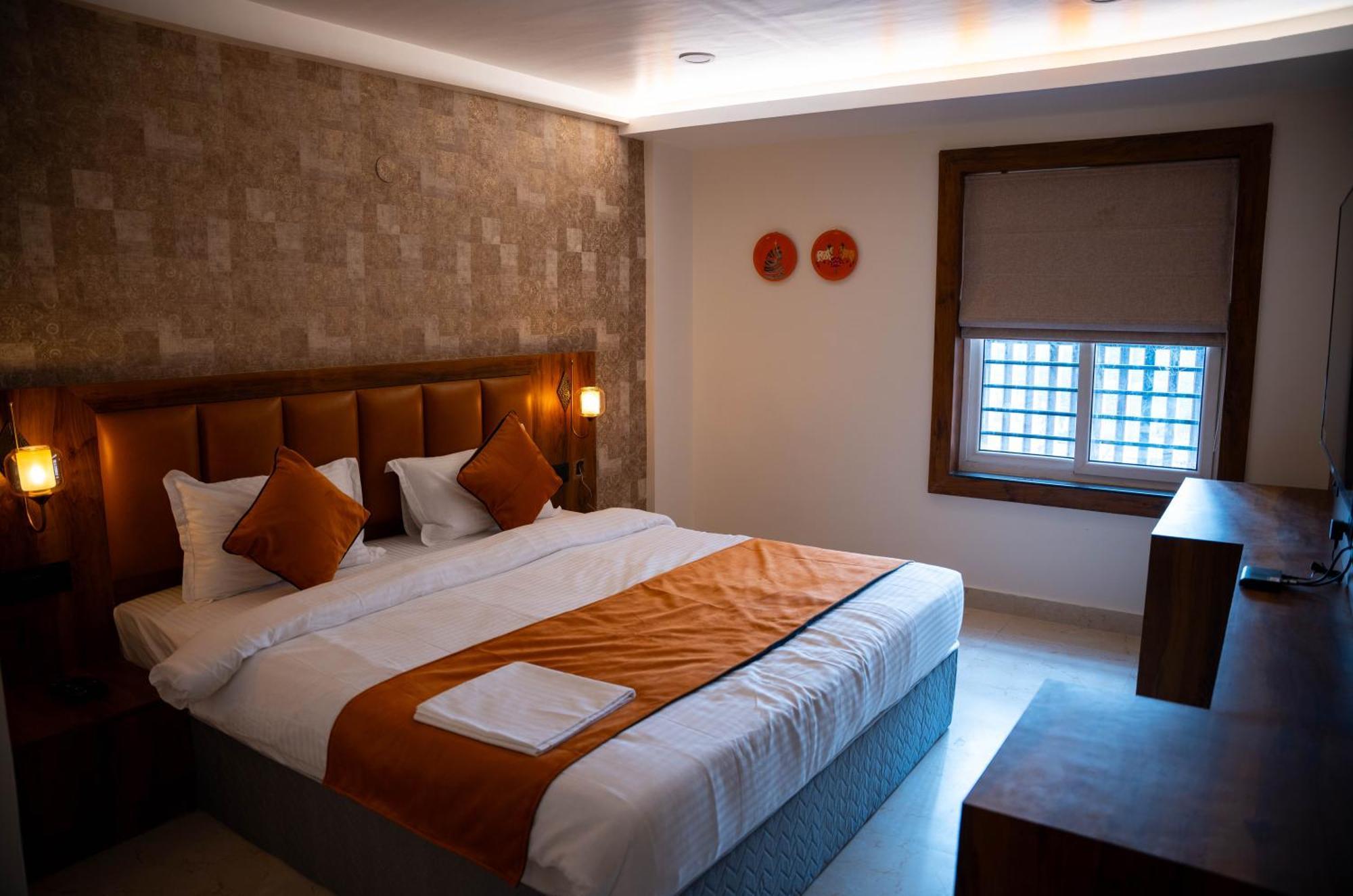 Hotel Orange Bhubaneswar Exteriör bild