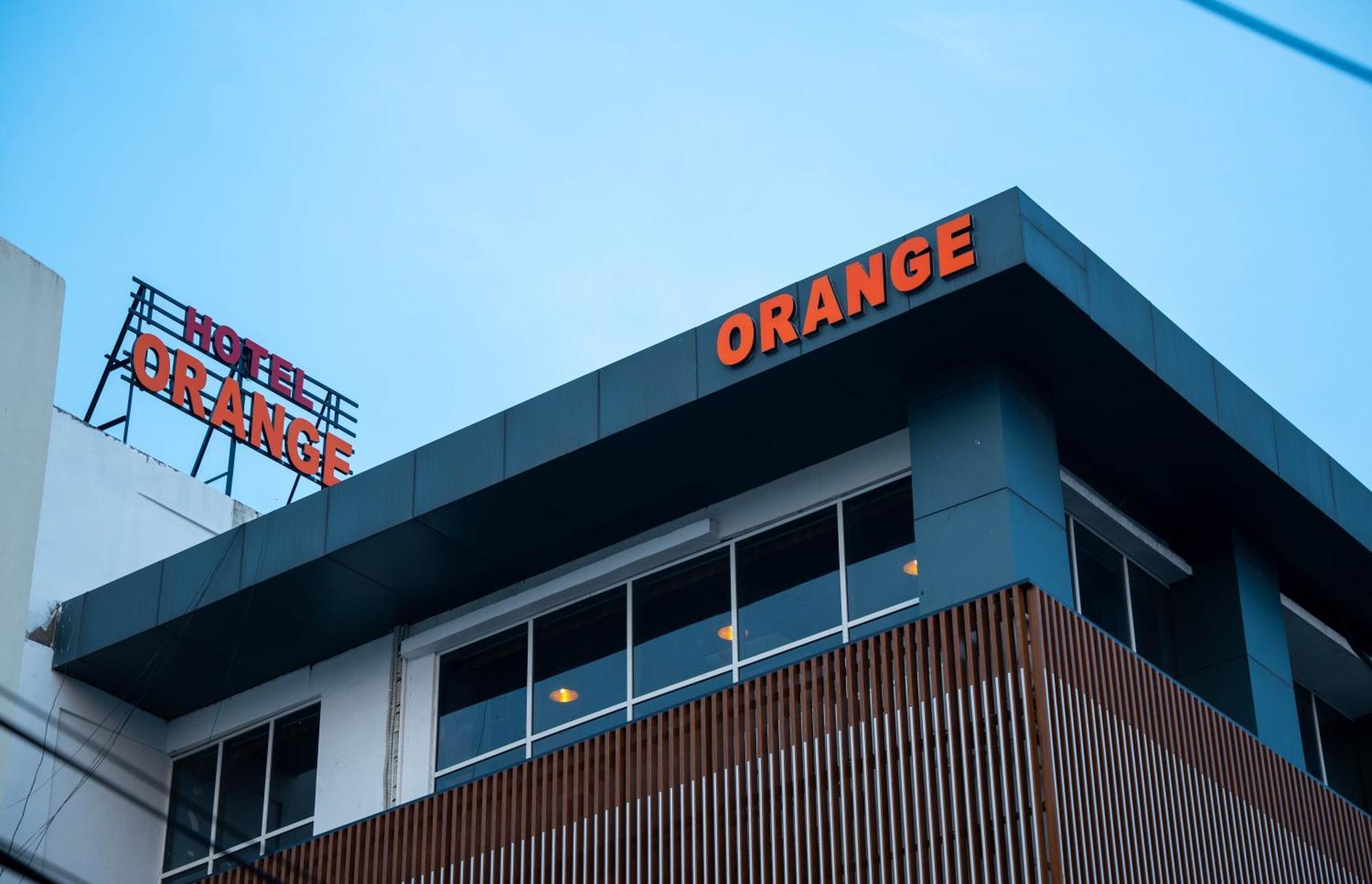 Hotel Orange Bhubaneswar Exteriör bild