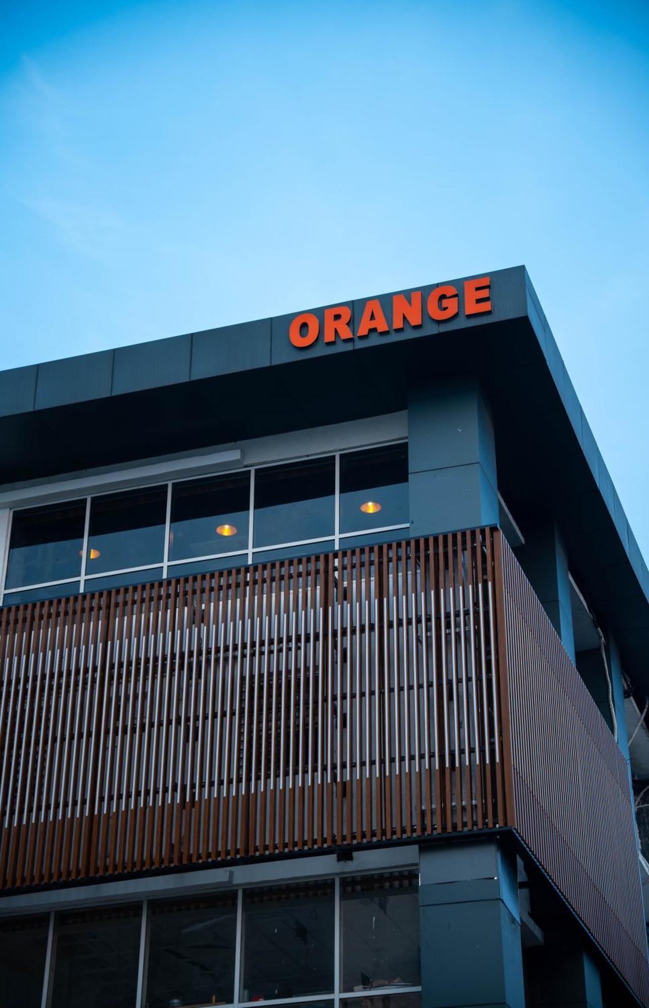 Hotel Orange Bhubaneswar Exteriör bild